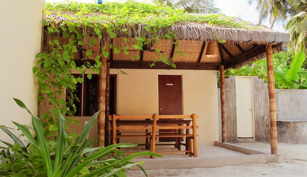 Thundi Sea View Hotel Fulidhoo Exterior photo
